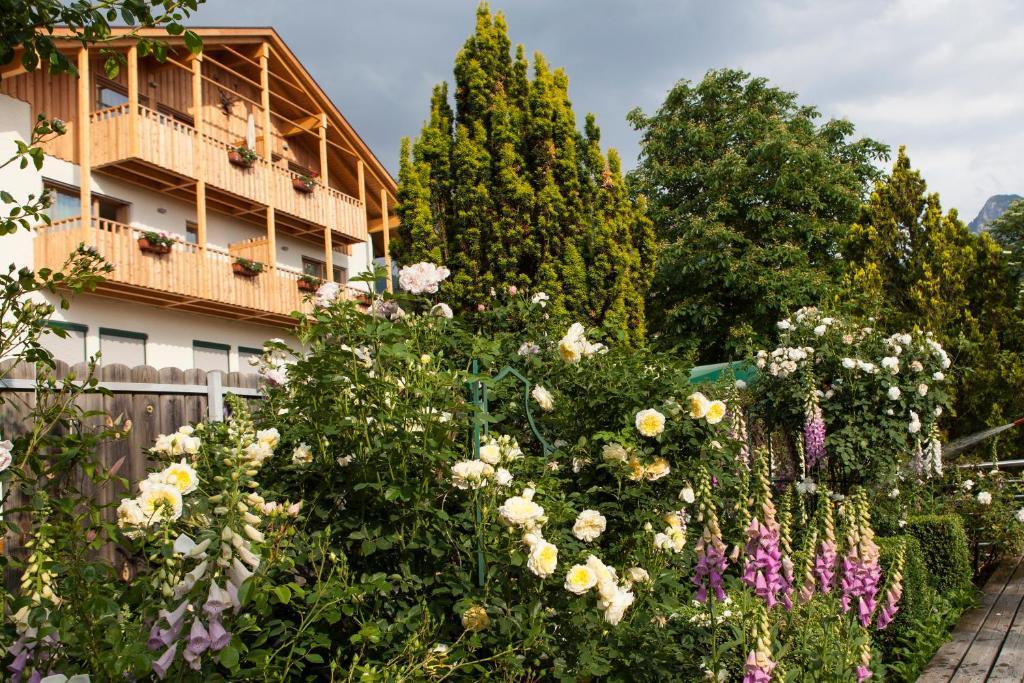 Hotel Heubad Fiè Exteriör bild